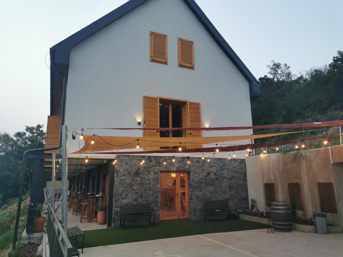 Illaberek Vendeghaz Hotel Sukoró Exterior foto
